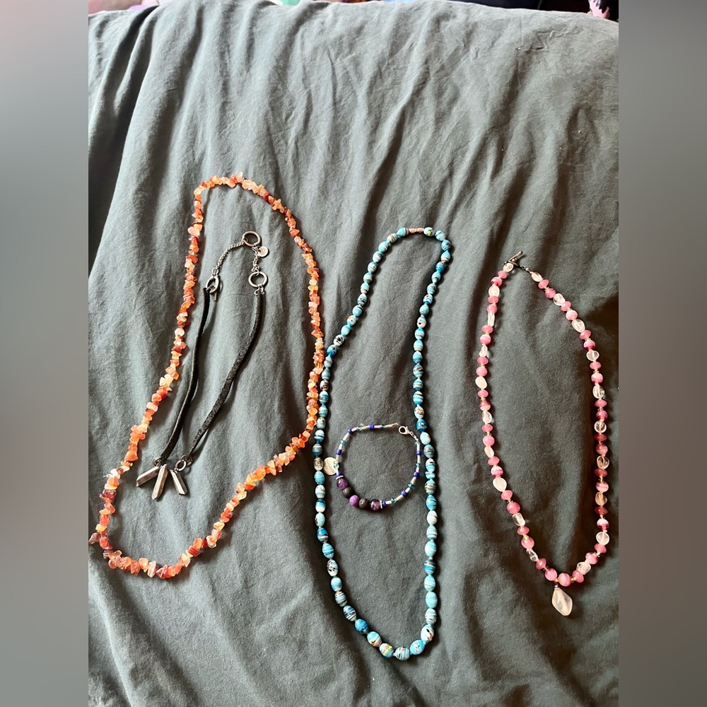 Bundle of jewelry